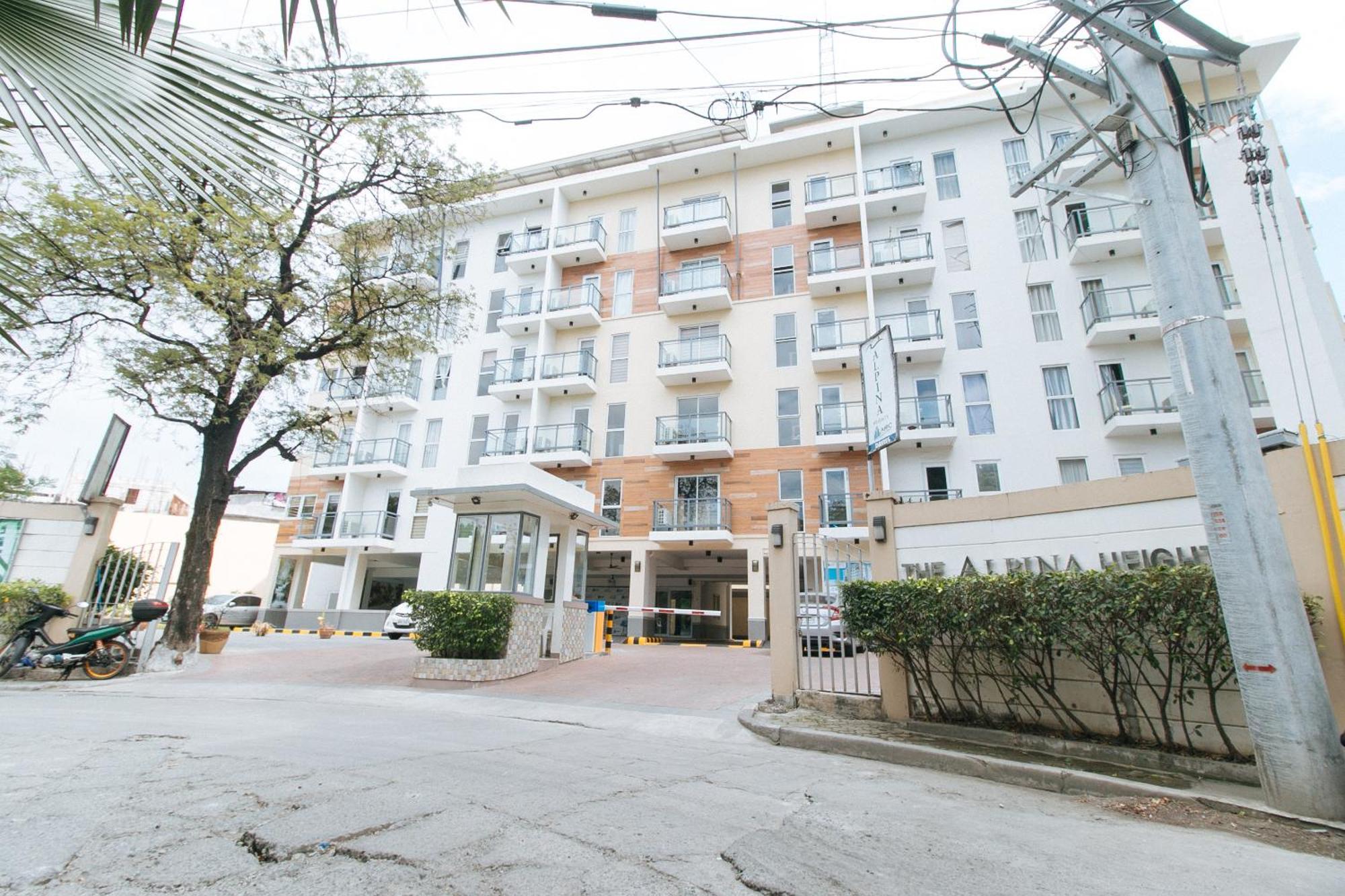 Reddoorz Plus At Alpina Heights Paranaque Paranaque City Ngoại thất bức ảnh