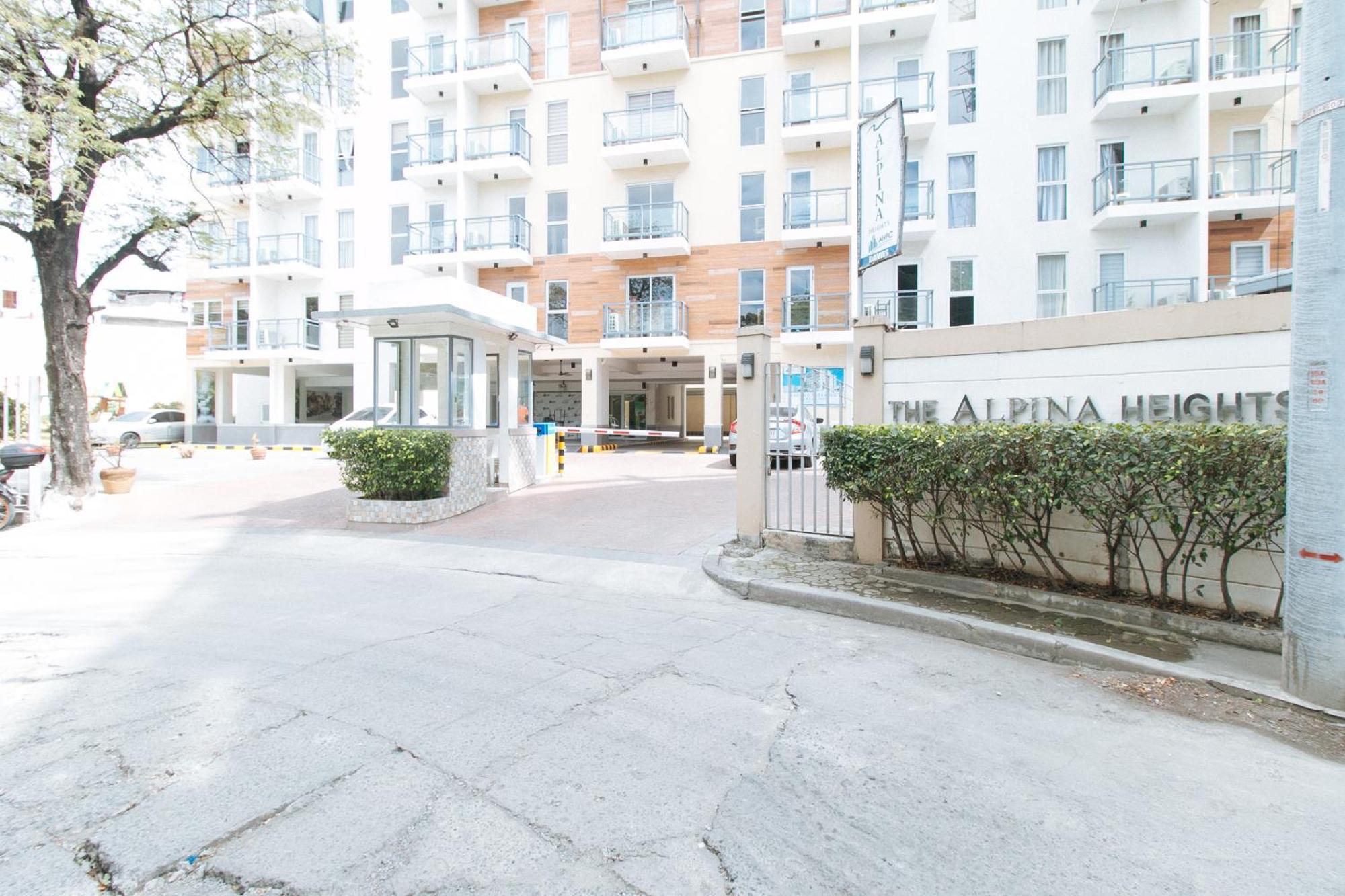Reddoorz Plus At Alpina Heights Paranaque Paranaque City Ngoại thất bức ảnh