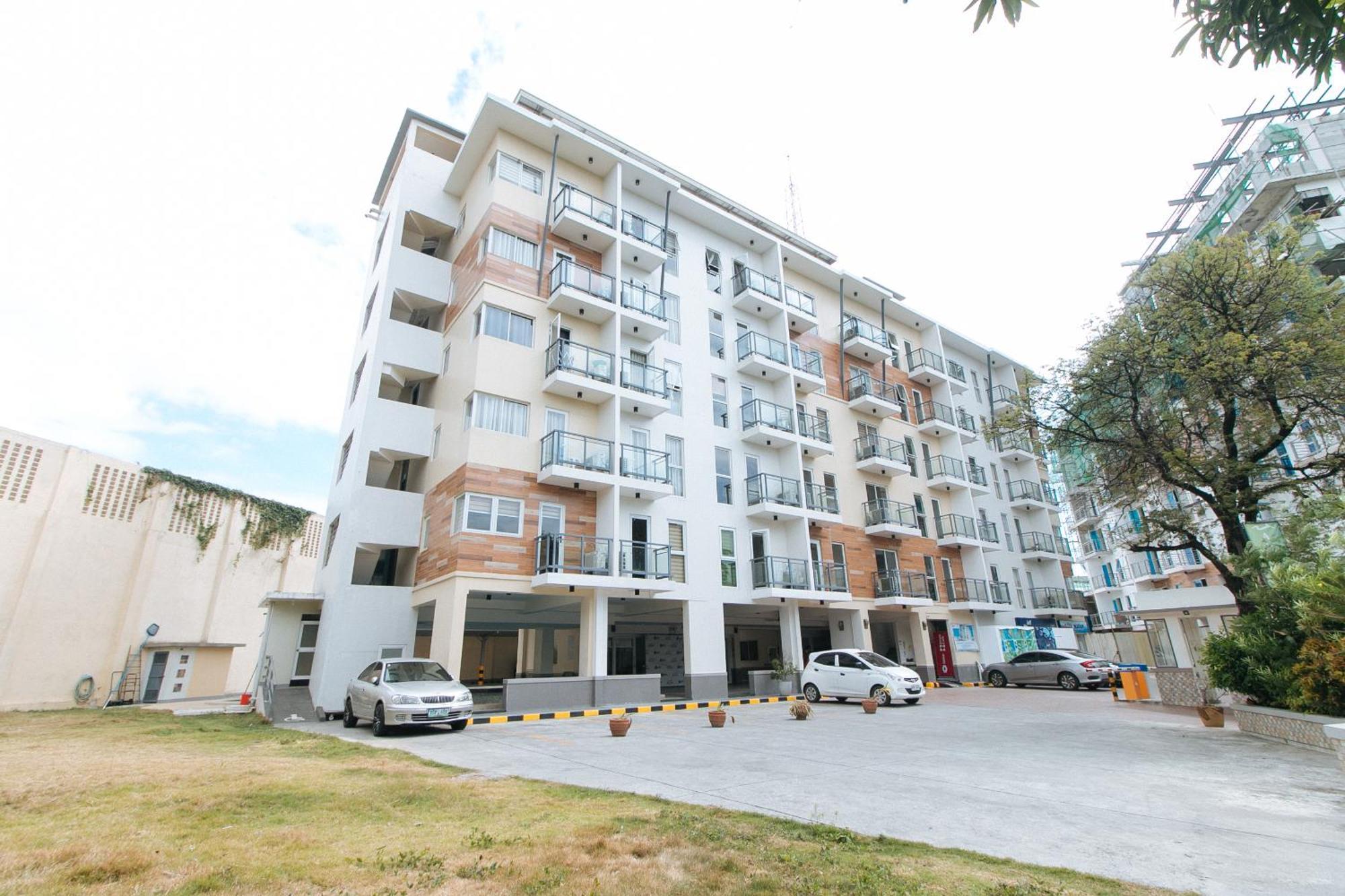 Reddoorz Plus At Alpina Heights Paranaque Paranaque City Ngoại thất bức ảnh